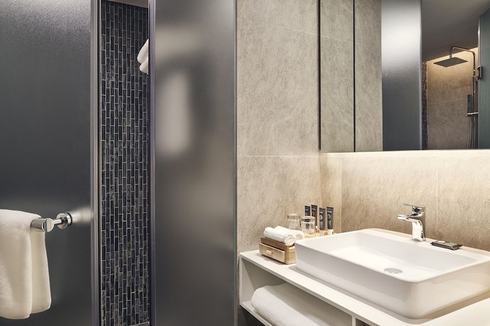 Imagen de la habitación del Hotel Novotel Hanoi Thai Ha. Foto 19