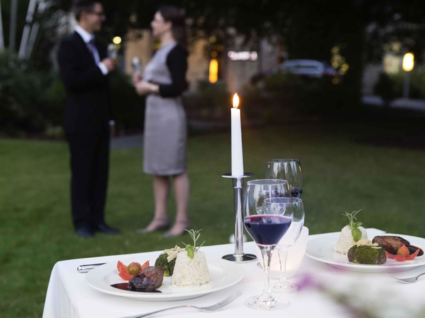 Imagen de los interiores del Hotel Novotel Hildesheim. Foto 14