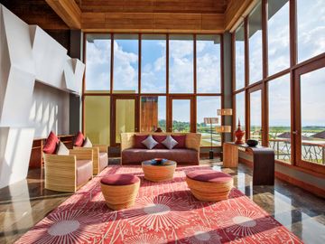 Imagen de los interiores del Hotel Novotel Inle Lake Myat Min. Foto 14