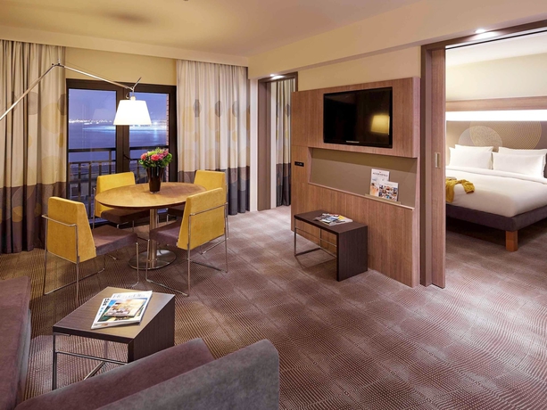 Imagen de la habitación del Hotel Novotel Istanbul Bosphorus. Foto 14