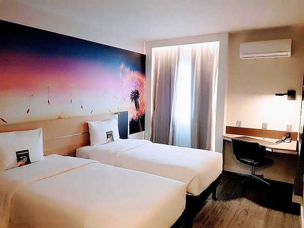 Imagen de la habitación del Hotel Novotel Itajai. Foto 5