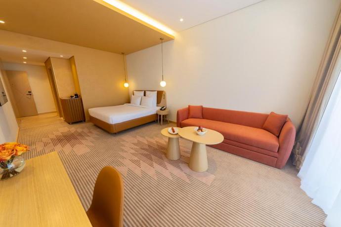 Imagen de la habitación del Hotel Novotel Jumeirah Village Triangle. Foto 11