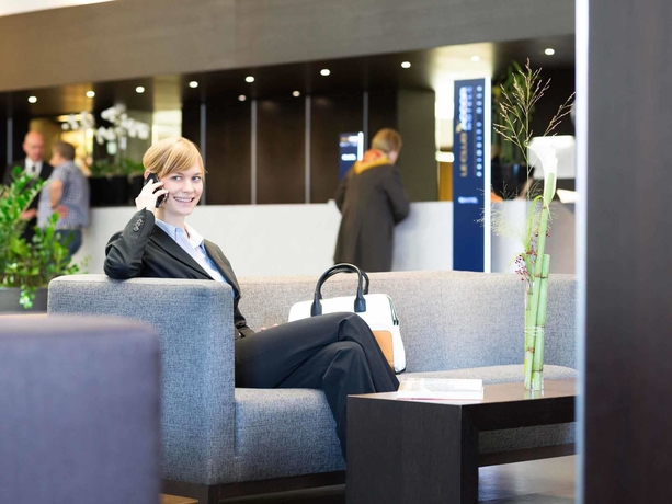 Imagen general del Hotel Novotel Karlsruhe City. Foto 2