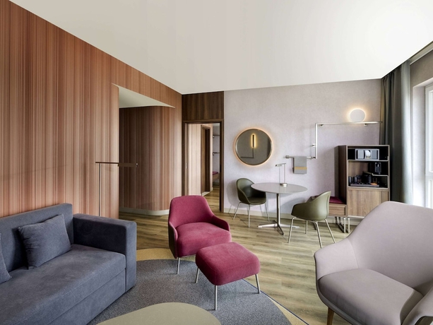 Imagen de la habitación del Hotel Novotel Kinshasa La Gombe. Foto 17