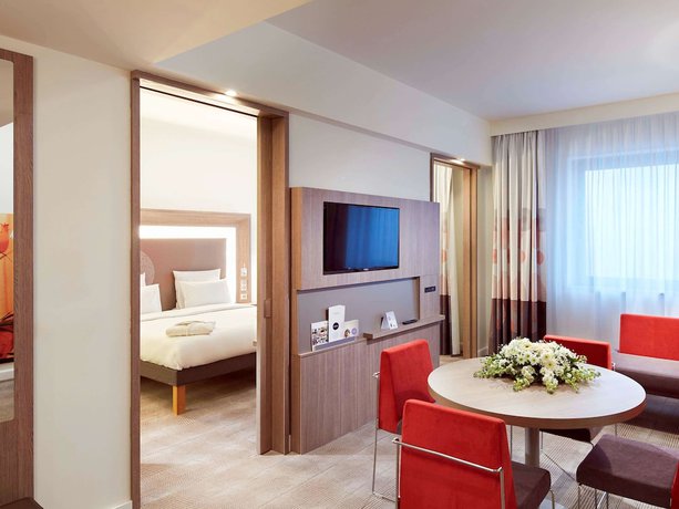 Imagen de la habitación del Hotel Novotel Konya. Foto 6