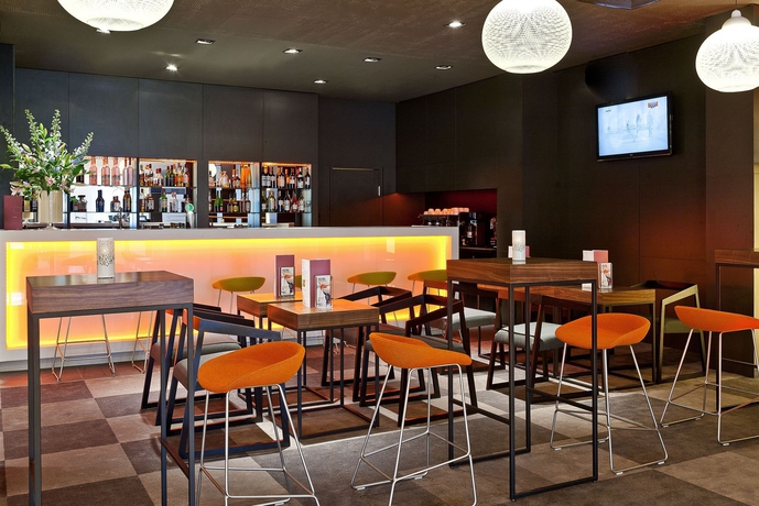 Imagen del bar/restaurante del Hotel Novotel Krakow City West. Foto 5