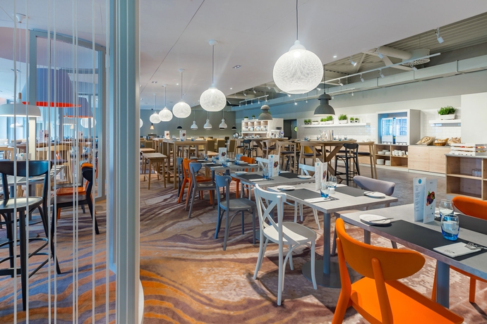 Imagen del bar/restaurante del Hotel Novotel Krakow City West. Foto 8