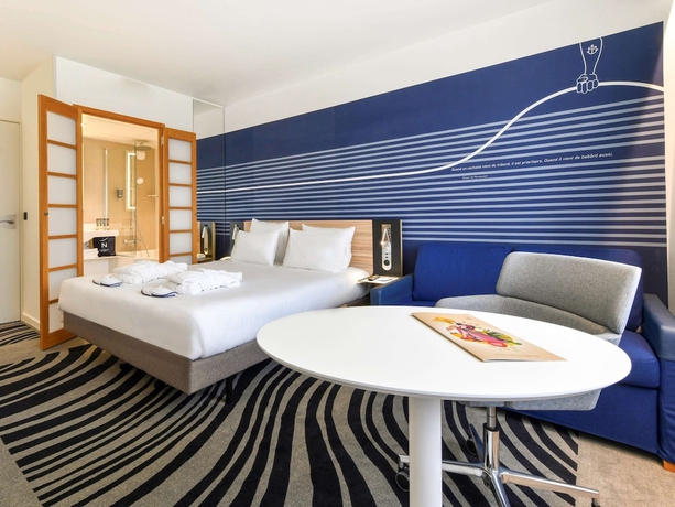 Imagen de la habitación del Hotel Novotel La Rochelle Centre. Foto 4
