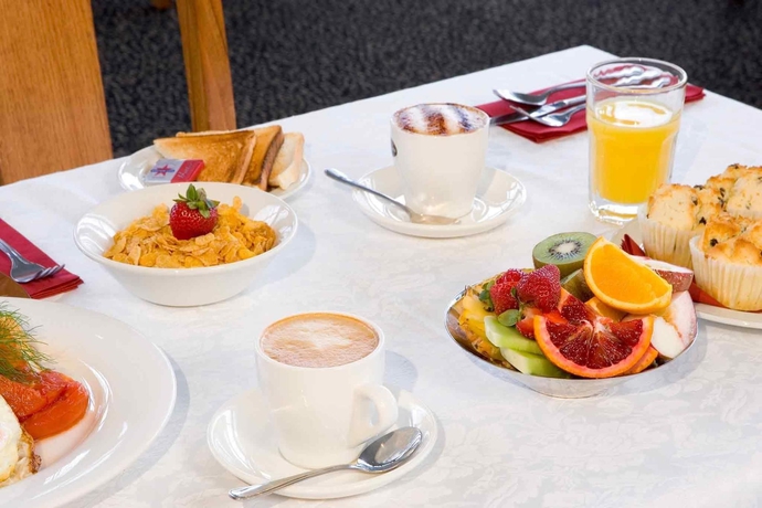 Imagen del bar/restaurante del Hotel Novotel Lake Crackenback Resort and Spa. Foto 7