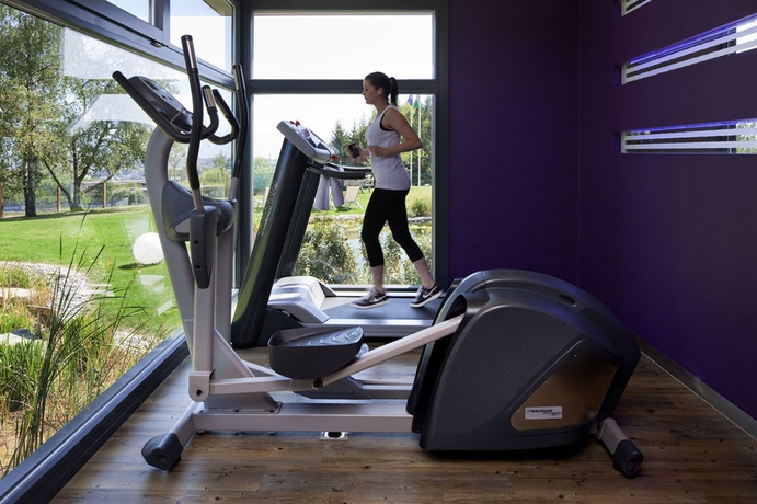 Imagen de los interiores del Hotel Novotel Lausanne Bussigny. Foto 15