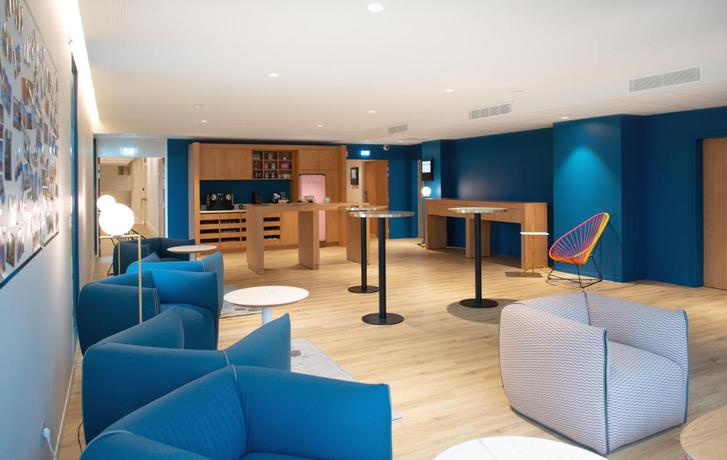 Imagen de los interiores del Hotel Novotel Le Havre Centre Gare. Foto 5