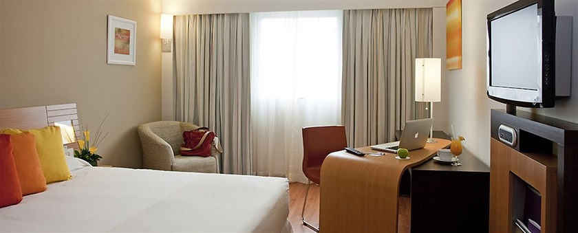 Imagen de la habitación del Hotel Novotel Lima San Isidro. Foto 10