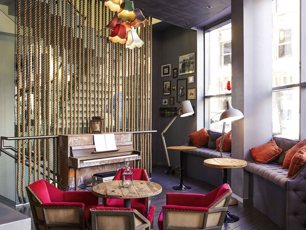 Imagen del bar/restaurante del Hotel Novotel Liverpool Centre. Foto 4