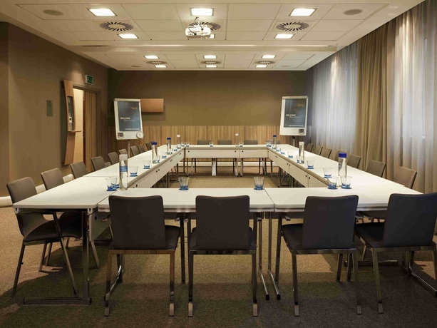 Imagen de los interiores del Hotel Novotel Liverpool Centre. Foto 15