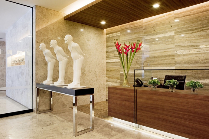 Imagen de los interiores del Hotel Novotel Living Singapore Orchard. Foto 10