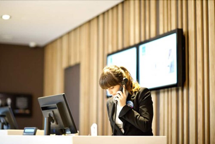 Imagen de los interiores del Hotel Novotel Lodz Centrum. Foto 20