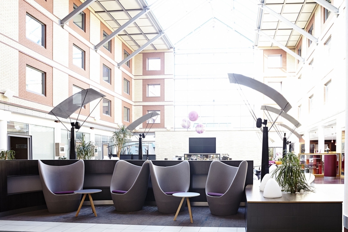 Imagen de los interiores del Hotel Novotel London Heathrow Airport - M4 Jct 4 Hotel. Foto 14