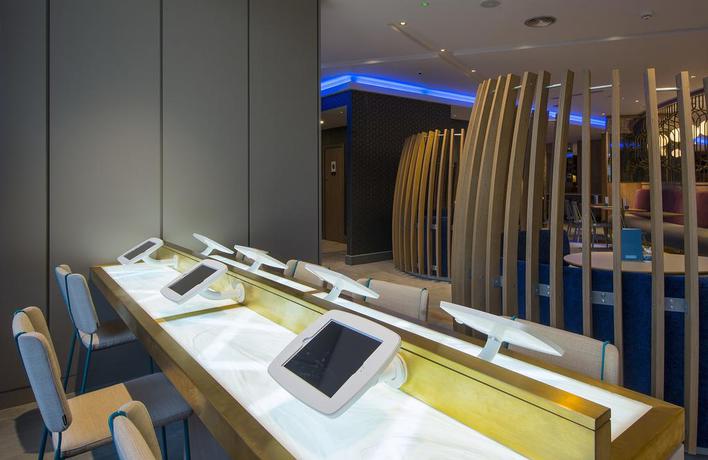 Imagen de los interiores del Hotel Novotel London Heathrow Airport T1 T2 and T3. Foto 11
