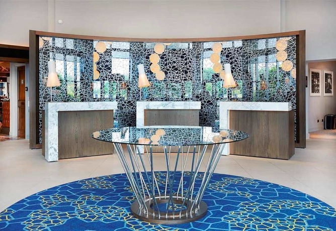Imagen de los interiores del Hotel Novotel London Stansted Airport. Foto 5