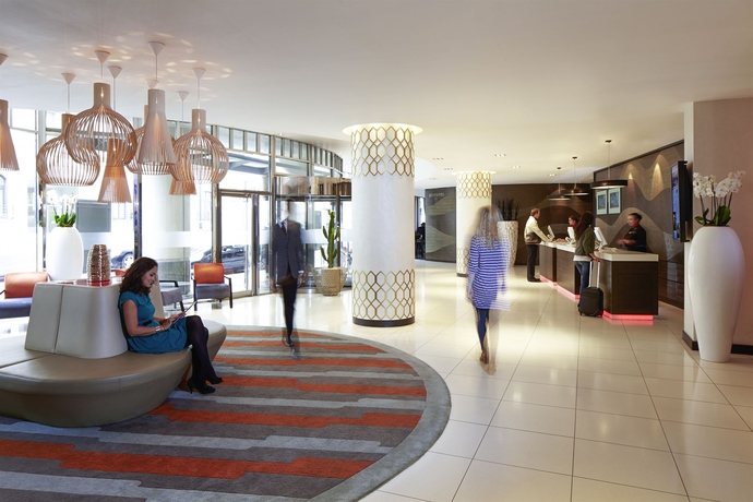 Imagen de los interiores del Hotel Novotel London Tower Bridge. Foto 13