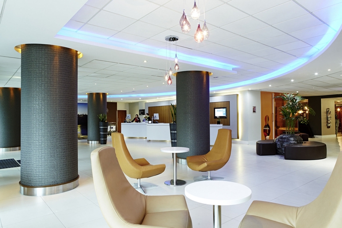 Imagen de los interiores del Hotel Novotel London Waterloo. Foto 7