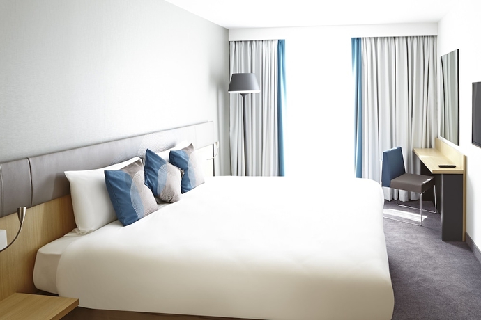 Imagen de la habitación del Hotel Novotel London Wembley. Foto 5