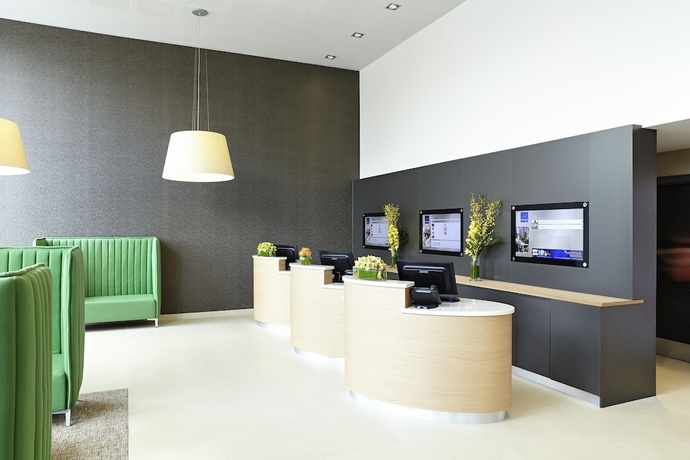 Imagen de los interiores del Hotel Novotel London Wembley. Foto 18