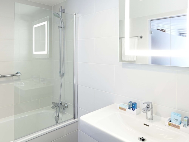 Imagen de la habitación del Hotel Novotel London Wembley. Foto 15