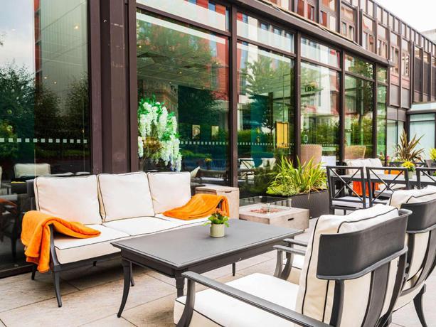 Imagen de los exteriores del Hotel Novotel London West. Foto 10