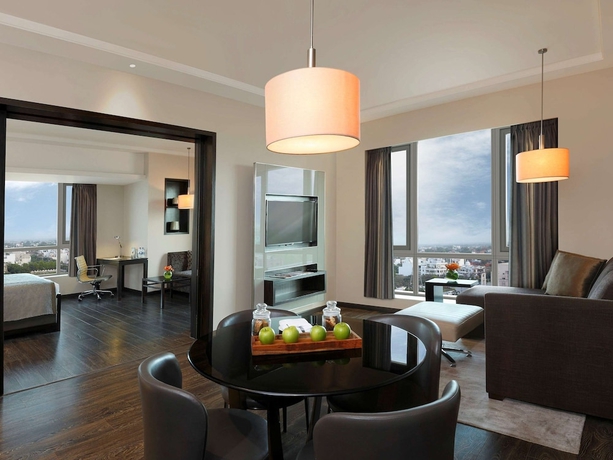 Imagen de la habitación del Hotel Novotel Lucknow Gomti Nagar. Foto 12