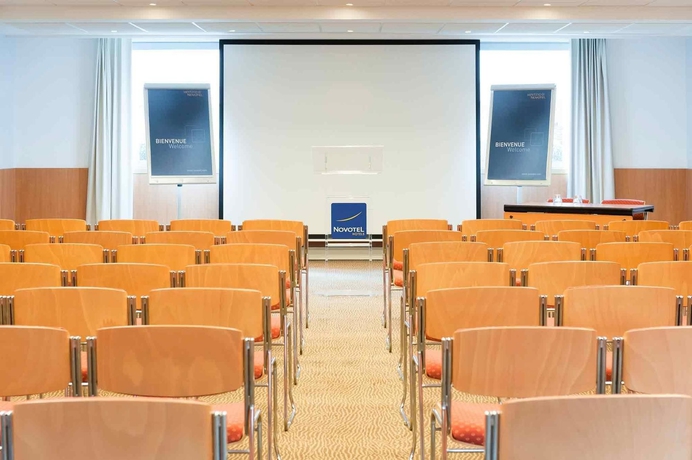 Imagen de los interiores del Hotel Novotel Luxembourg Centre. Foto 14