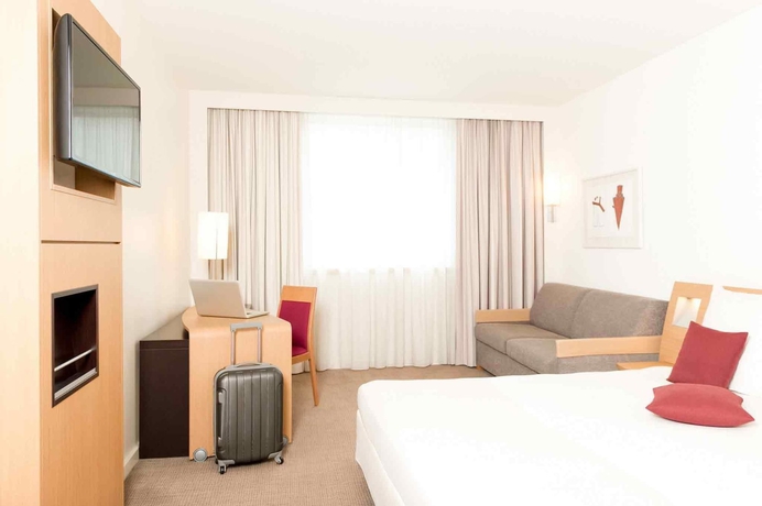 Imagen de la habitación del Hotel Novotel Luxembourg Centre. Foto 11