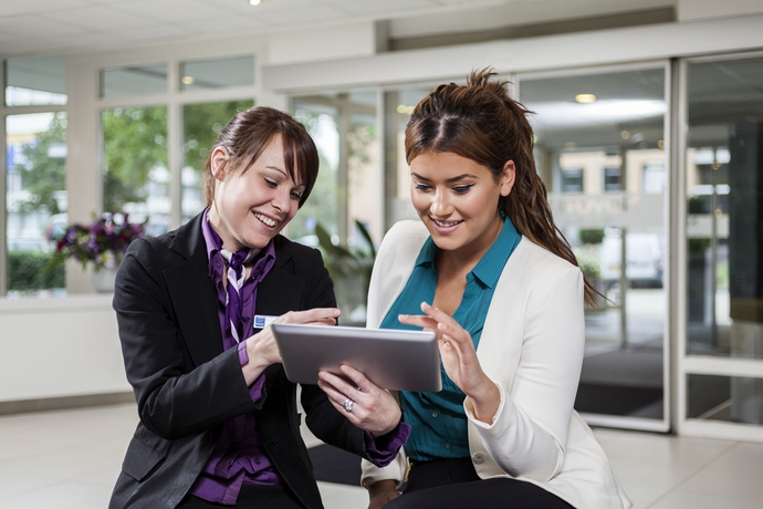 Imagen de los interiores del Hotel Novotel Maastricht. Foto 12