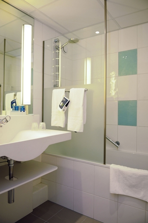 Imagen de la habitación del Hotel Novotel Maastricht. Foto 6