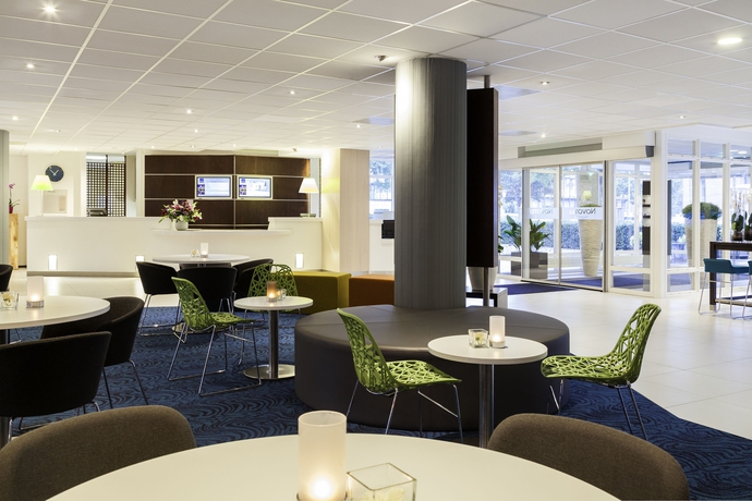Imagen de los interiores del Hotel Novotel Maastricht. Foto 13