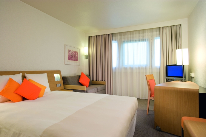 Imagen de la habitación del Hotel Novotel Maastricht. Foto 9