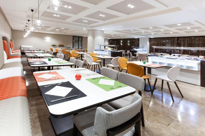 Imagen general del Hotel Novotel Madrid Center. Foto 2