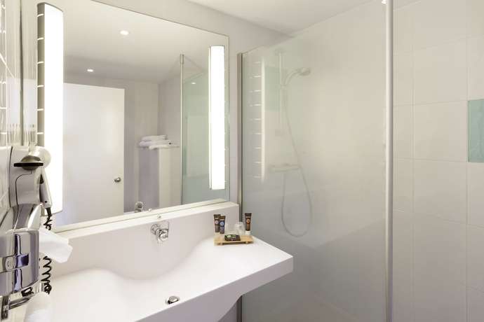 Imagen de la habitación del Hotel Novotel Manchester West. Foto 6