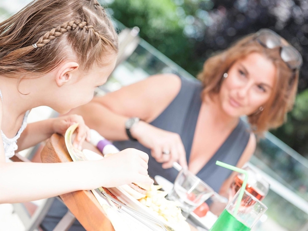 Imagen general del Hotel Novotel Manila Araneta City. Foto 3