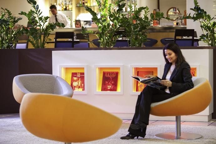 Imagen de los interiores del Hotel Novotel Marne La Vallée Noisy le Grand. Foto 8