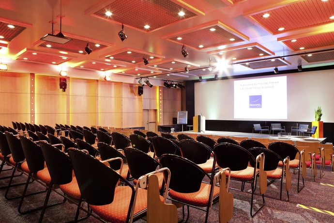 Imagen de los interiores del Hotel Novotel Marne La Vallée Noisy le Grand. Foto 13