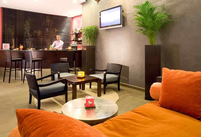 Imagen del bar/restaurante del Hotel Novotel Marrakech Hivernage. Foto 10