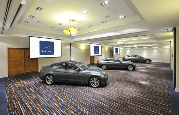 Imagen de los interiores del Hotel Novotel Melbourne Glen Waverley. Foto 13