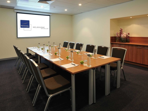 Imagen de los interiores del Hotel Novotel Melbourne On Collins. Foto 14