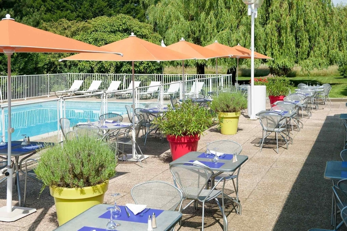 Imagen del bar/restaurante del Hotel Novotel Metz Amnéville. Foto 5