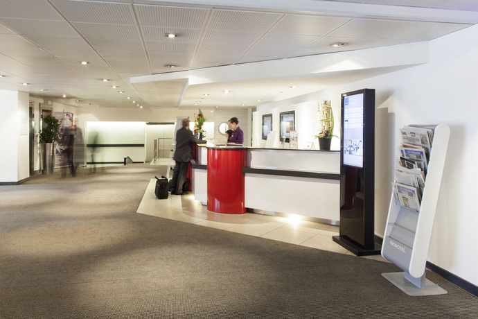 Imagen de los interiores del Hotel Novotel Metz Centre. Foto 12