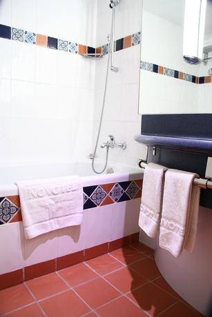 Imagen de la habitación del Hotel Novotel Mexico City Santa Fe. Foto 8