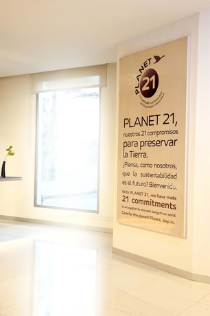 Imagen de los interiores del Hotel Novotel Mexico City Santa Fe. Foto 12