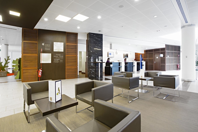 Imagen de los interiores del Hotel Novotel Milano Malpensa Aeroporto. Foto 14
