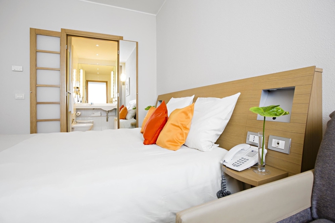 Imagen de la habitación del Hotel Novotel Milano Malpensa Aeroporto. Foto 7